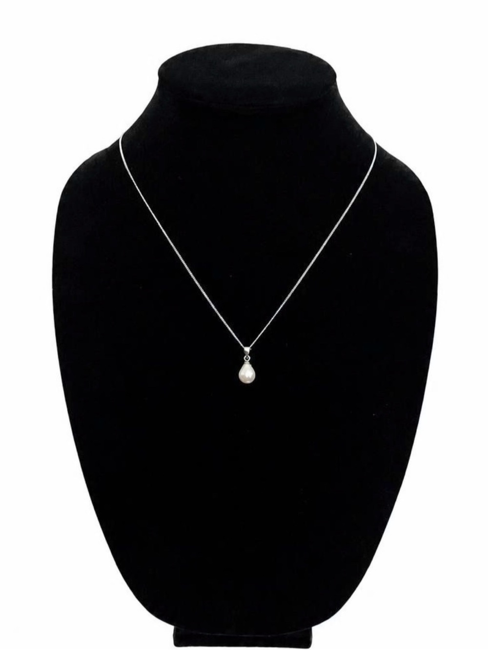 Sterling Silver Necklace with a Drop Pearl Pendant